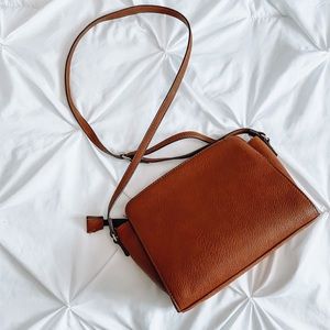 Crossbody bag